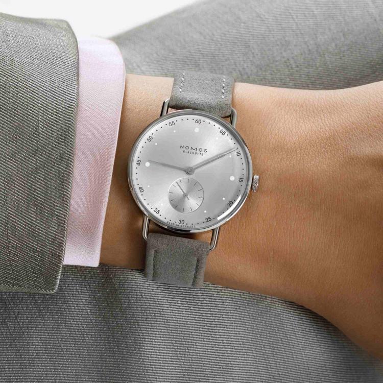 NOMOS Glashütte Metro 33 all silver - Bild 11 