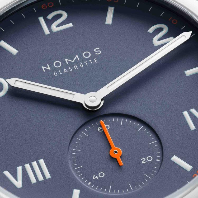 NOMOS Glashütte Club Campus blue purple - Bild 5 