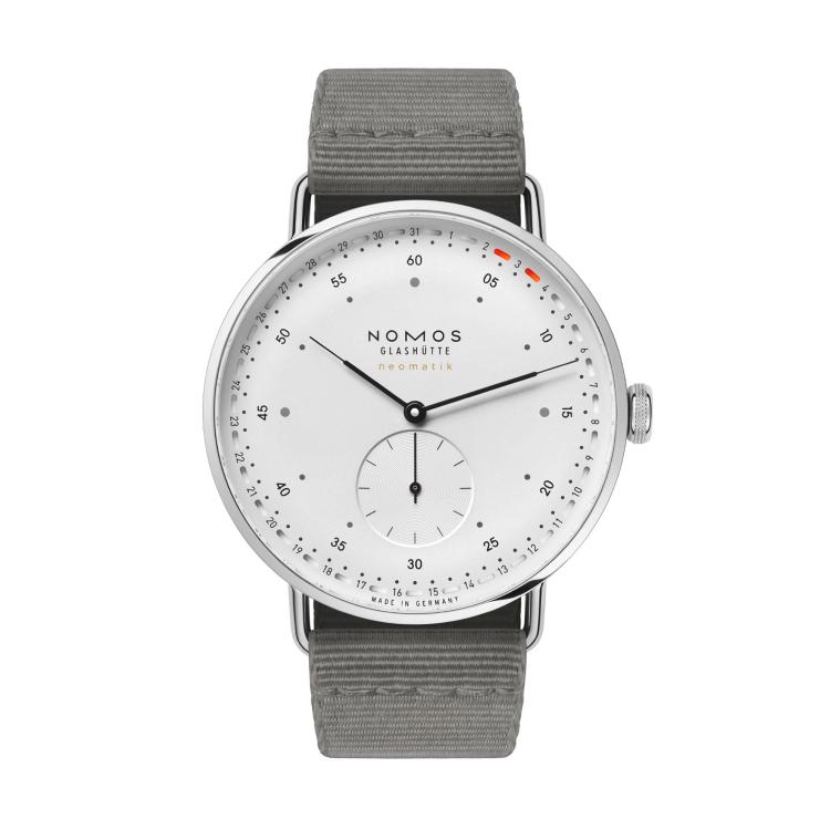 Unisex, Handaufzug,  NOMOS Glashütte Metro neomatik 41 Update 