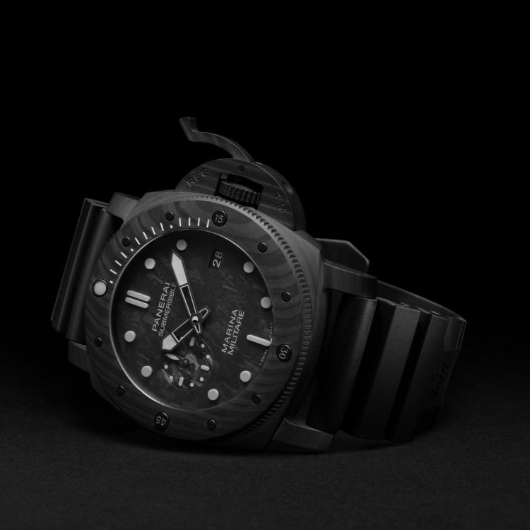 Panerai  Submersible Marina Militare Carbotech™ - Bild 2 