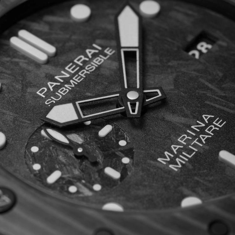 Panerai  Submersible Marina Militare Carbotech™ - Bild 3 