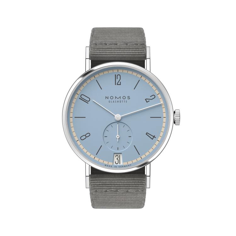 Unisex, Handaufzug,  NOMOS Glashütte Tangente 38 Datum Frostblau  