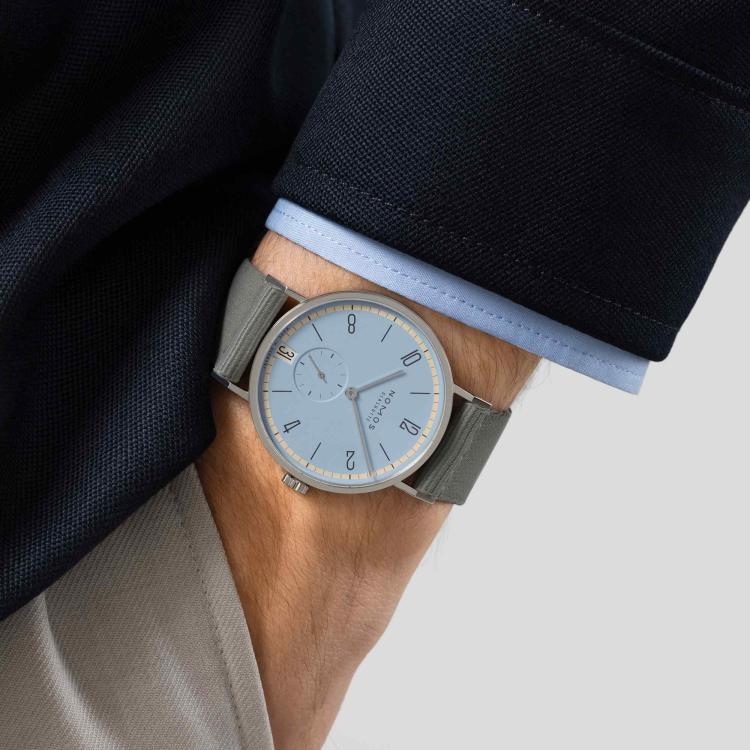 NOMOS Glashütte Tangente 38 Datum Frostblau  - Bild 7 