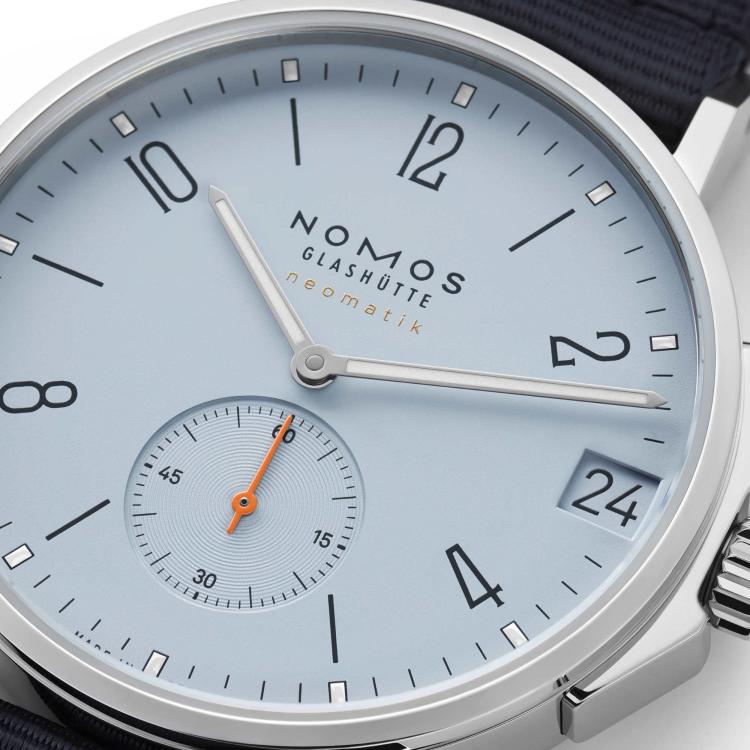 NOMOS Glashütte Ahoi neomatik 38 Datum sky - Bild 4 