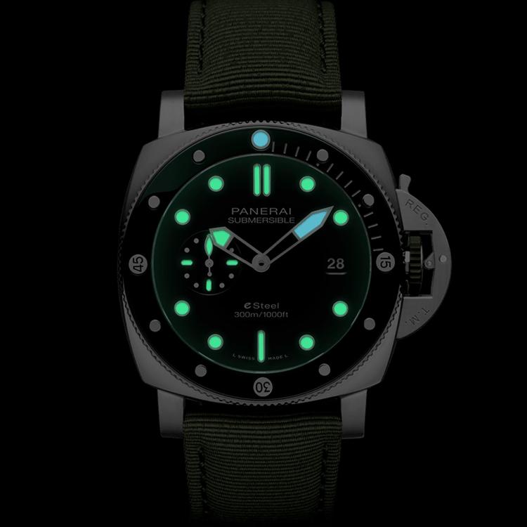 Panerai Submersible QuarantaQuattro ESteel™ Verde Smeraldo - Bild 2 