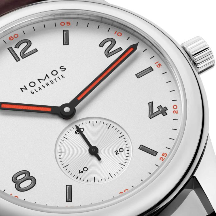 NOMOS Glashütte Club - Bild 5 