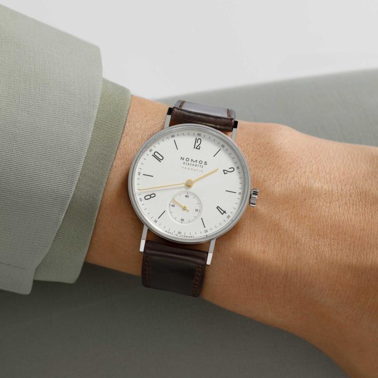 NOMOS Glashütte Tangente neomatik doré - Bild 8 